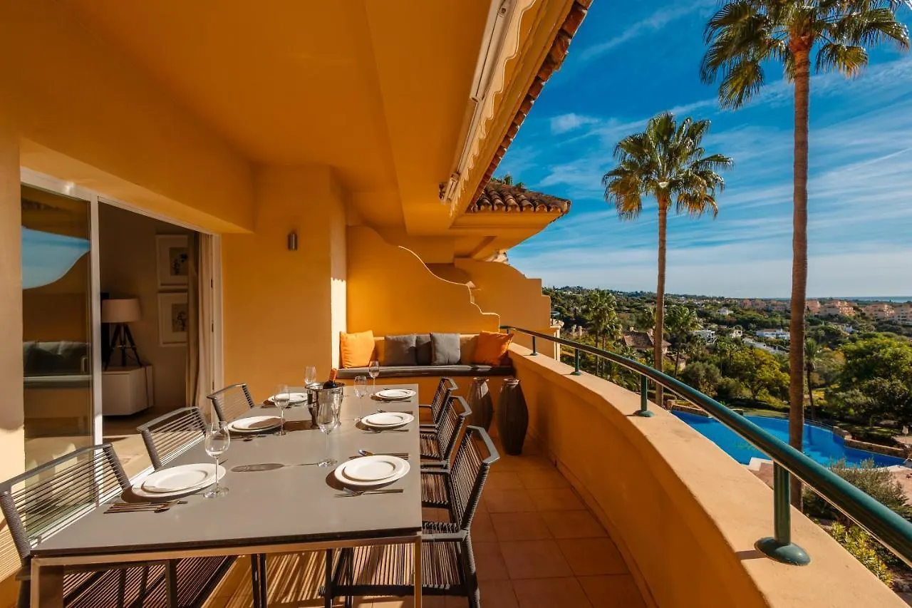 Holiday Home, With Sea Views, South Facing And Close To The Golf Course And The Beach, In Elviria Hills Marbella 0*,