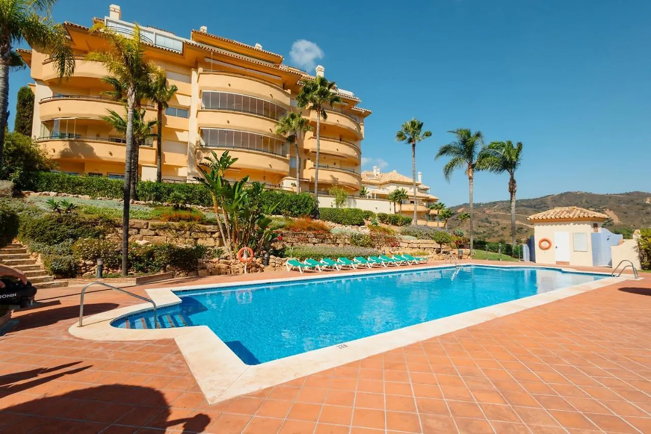 Holiday Home, With Sea Views, South Facing And Close To The Golf Course And The Beach, In Elviria Hills Marbella