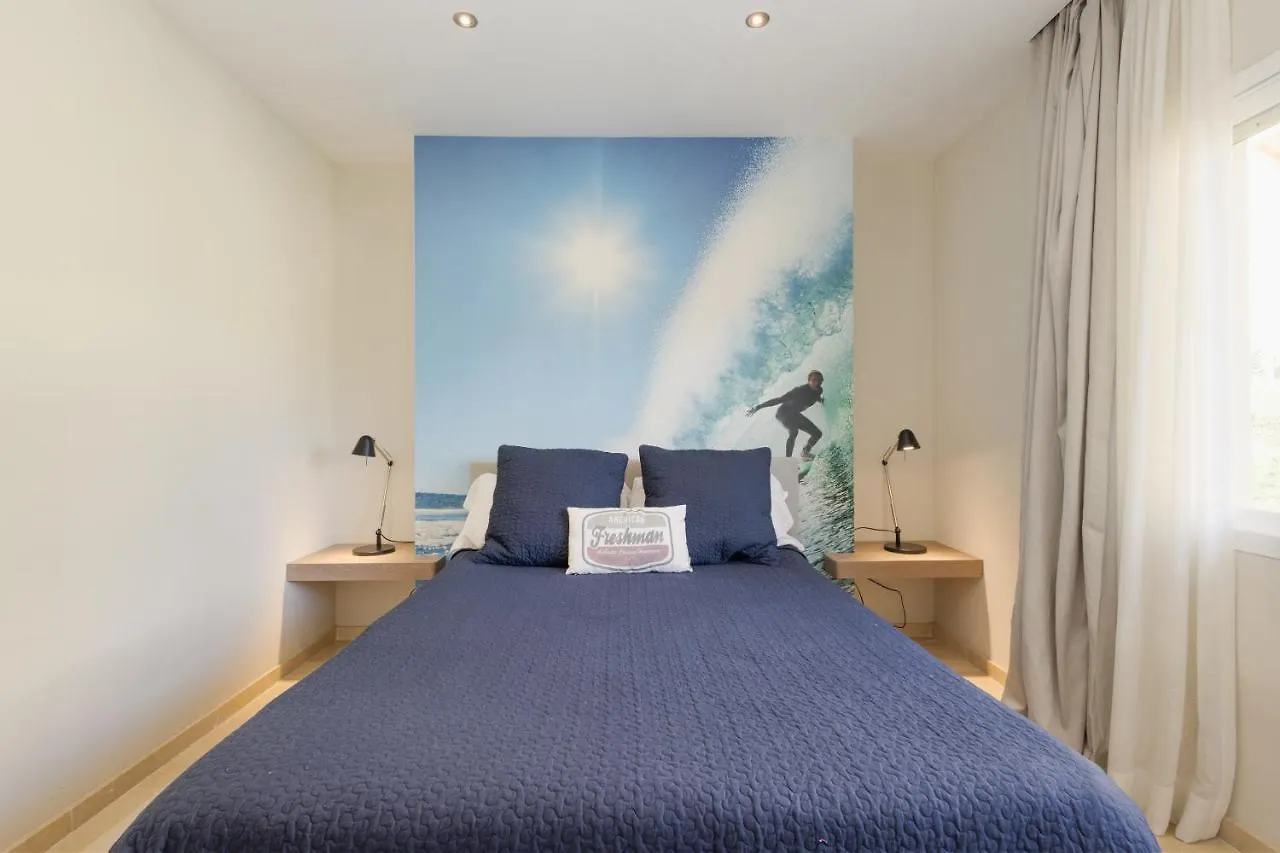Seaside Golf Retreat: Elviria Hills Holiday Home Marbella