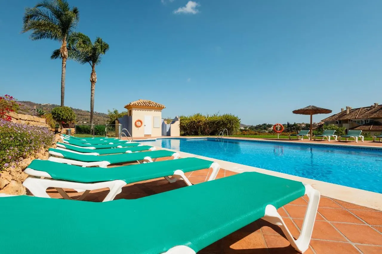 Apartment Seaside Golf Retreat: Elviria Hills Holiday Home Marbella